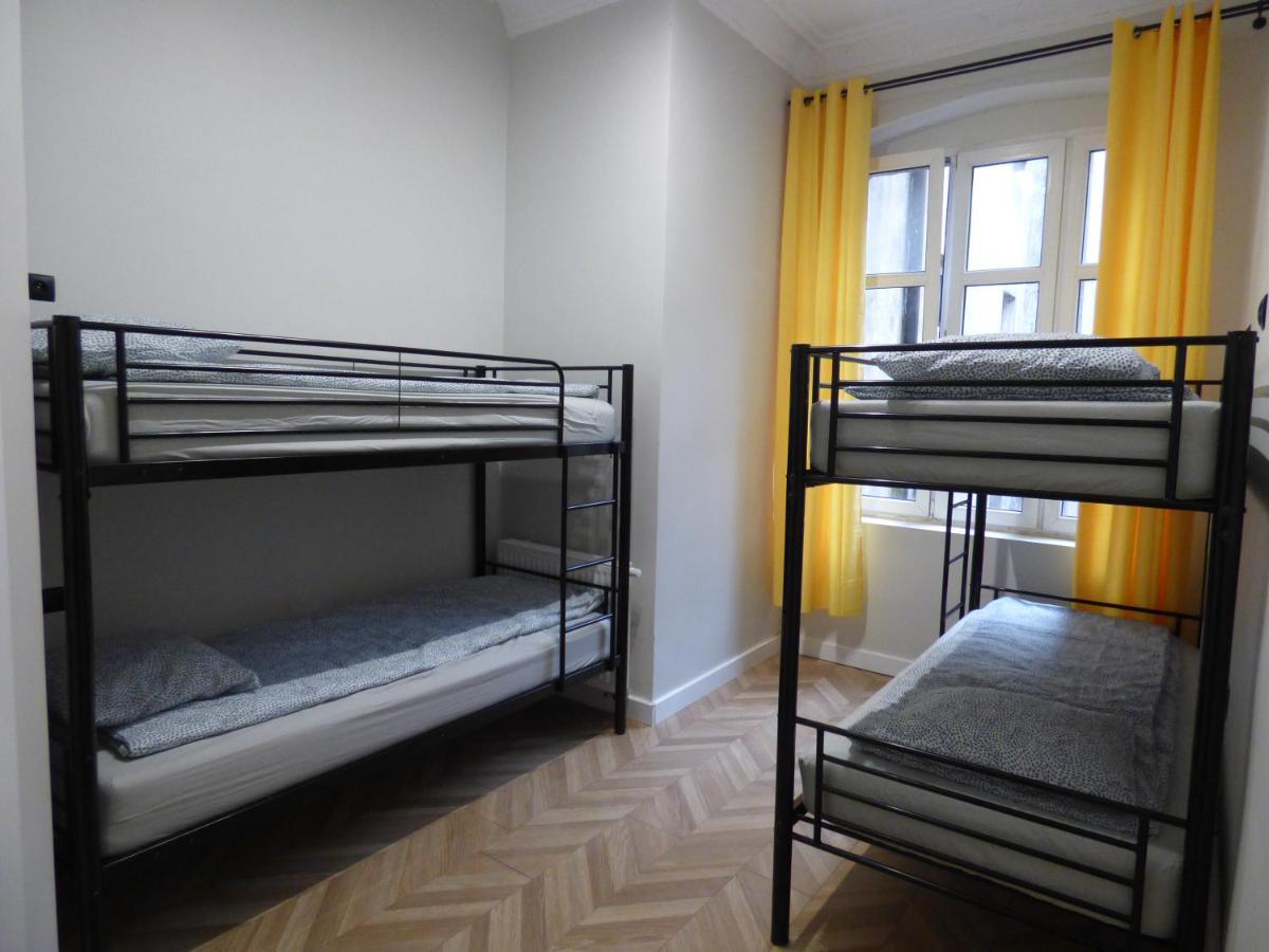 Gingerbread Hostel Торунь Екстер'єр фото